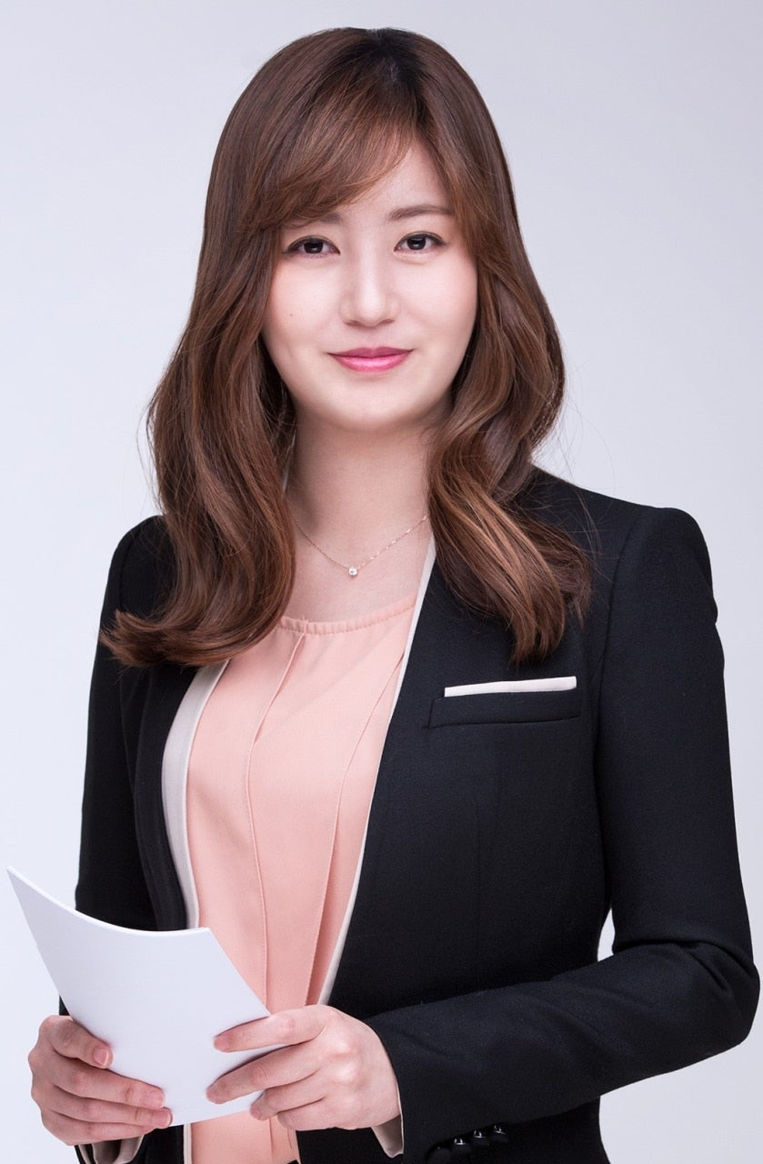 최유라